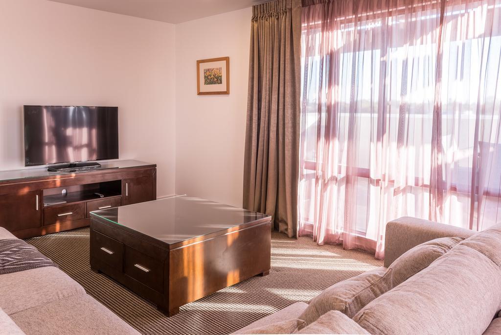 Hotel Fino Hotel & Suites 4*