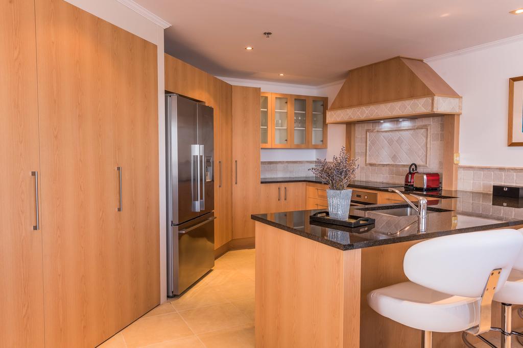 Fino Hotel & Suites Hotel 4*