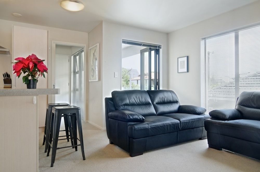 Carlton 2 - Homes Apartment