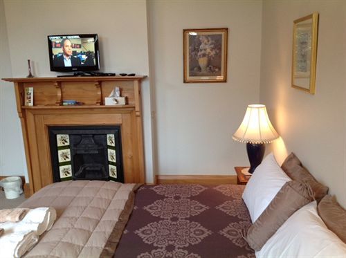 Belmont On Harewood Bed & Breakfast 4*
