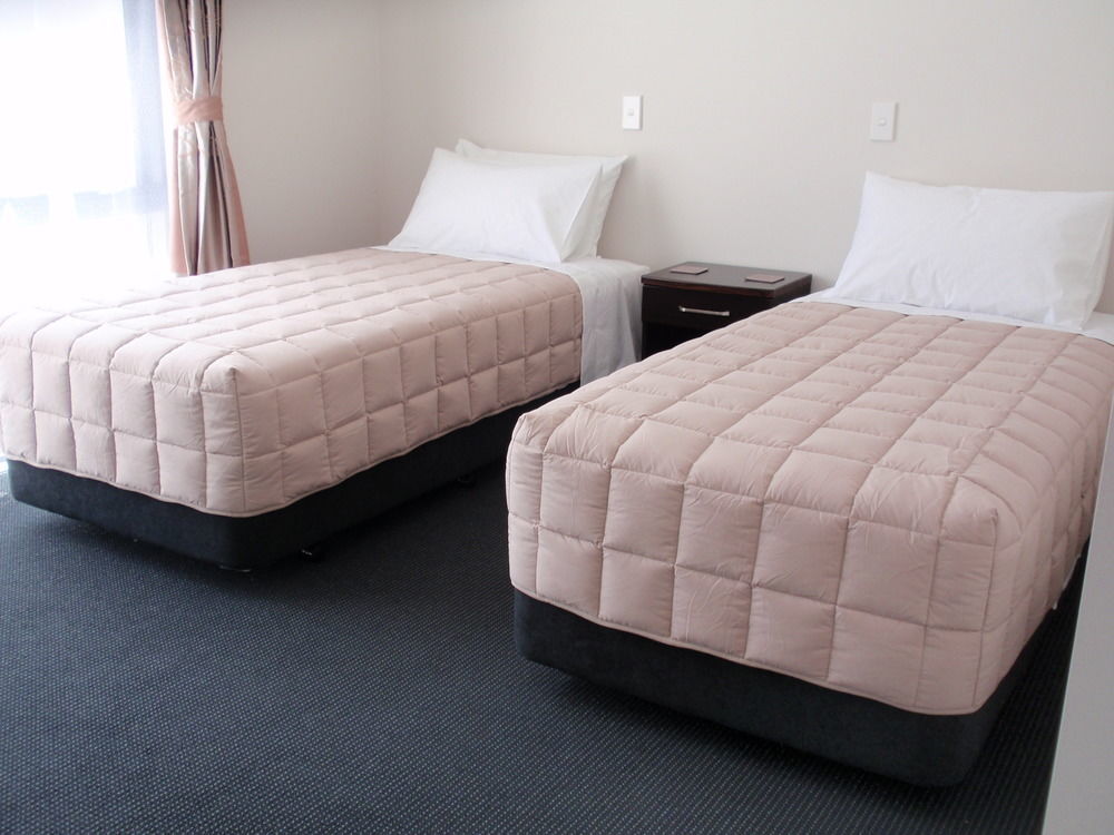 319 Addington 3* Christchurch