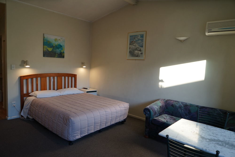 Tui Motel 3*