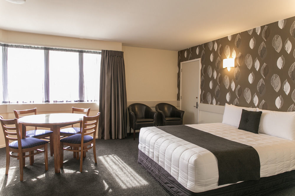 Elms Christchurch, Ascend Collection 4*
