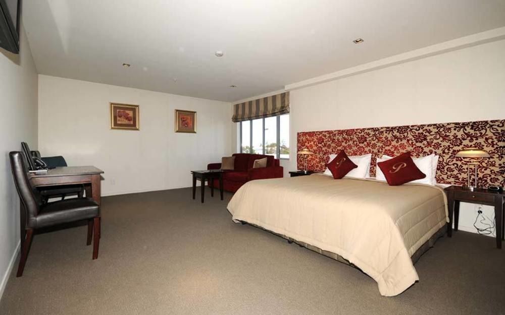 Hotel Parkview On Hagley 4*