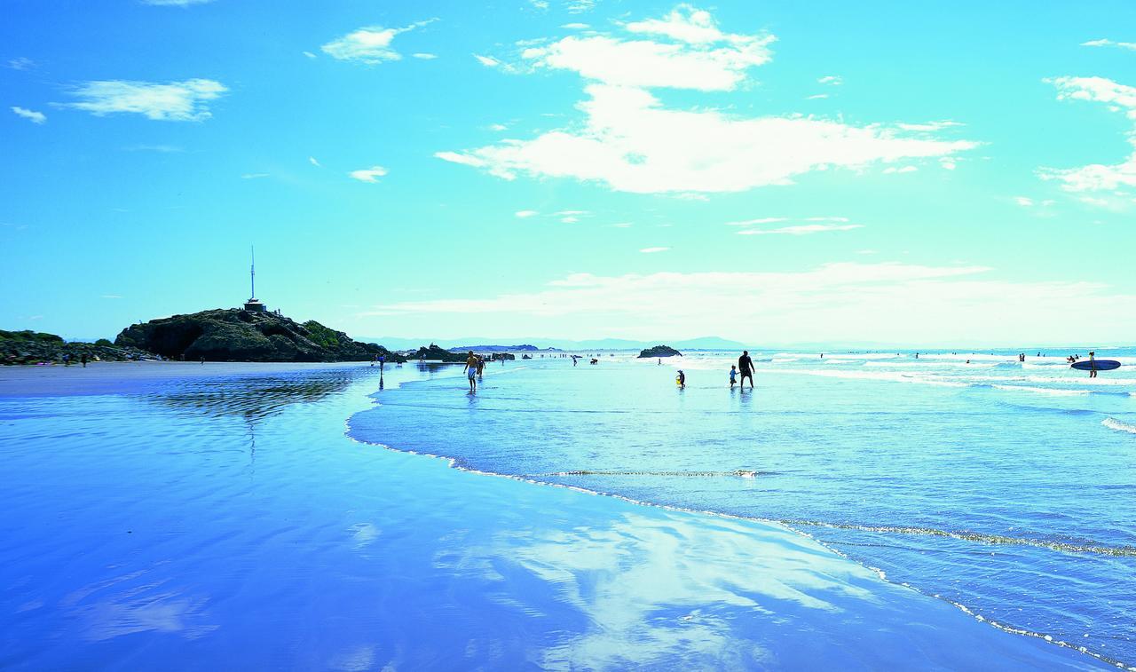 Sumner Bay