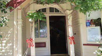 Eliza's Manor 5*