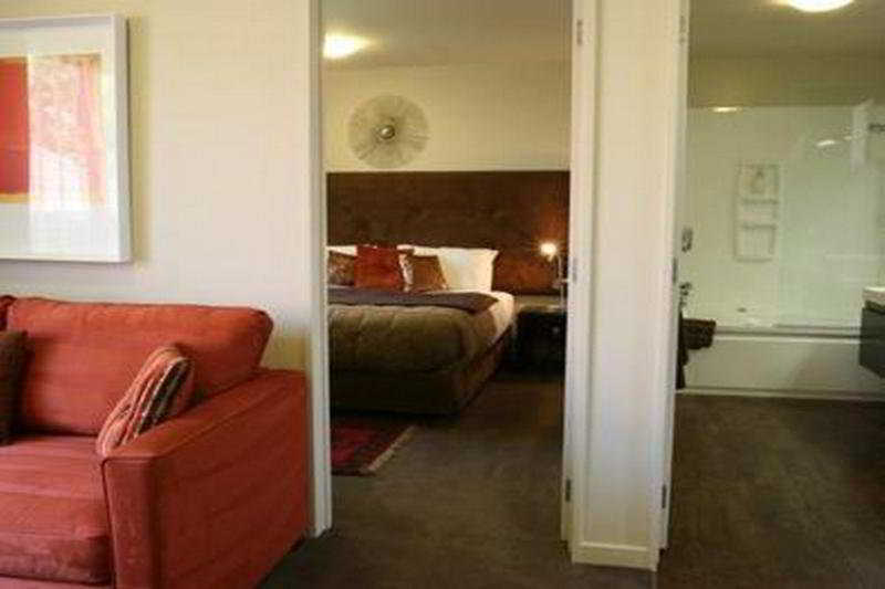 Terra Vive & 5* Christchurch