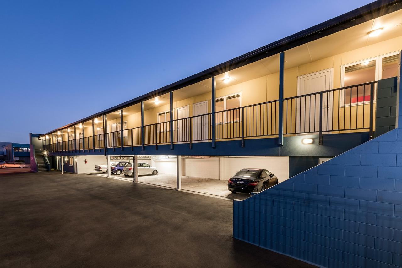 C-motel Motel 4*