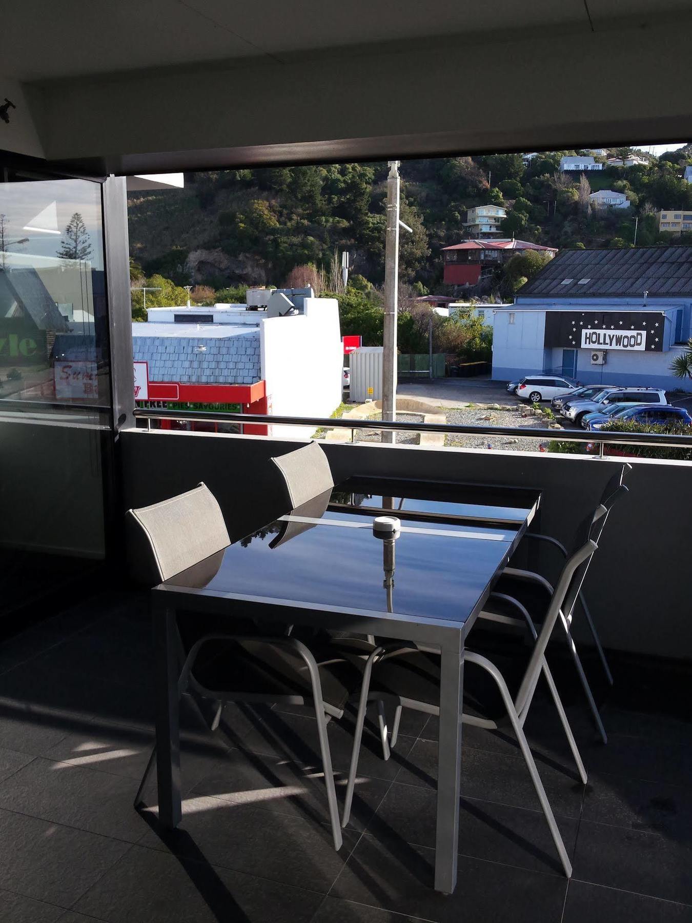Aparthotel Sumner Re Treat 5*
