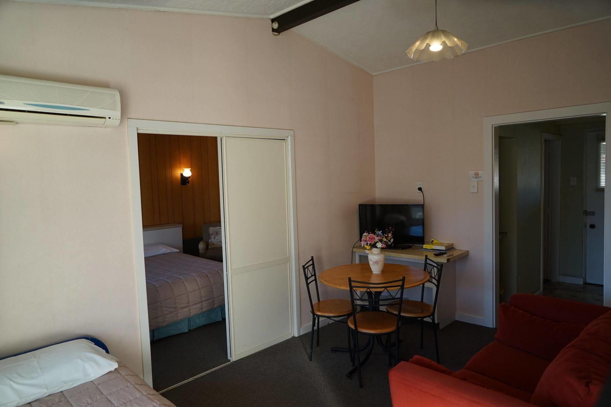 Tui Motel