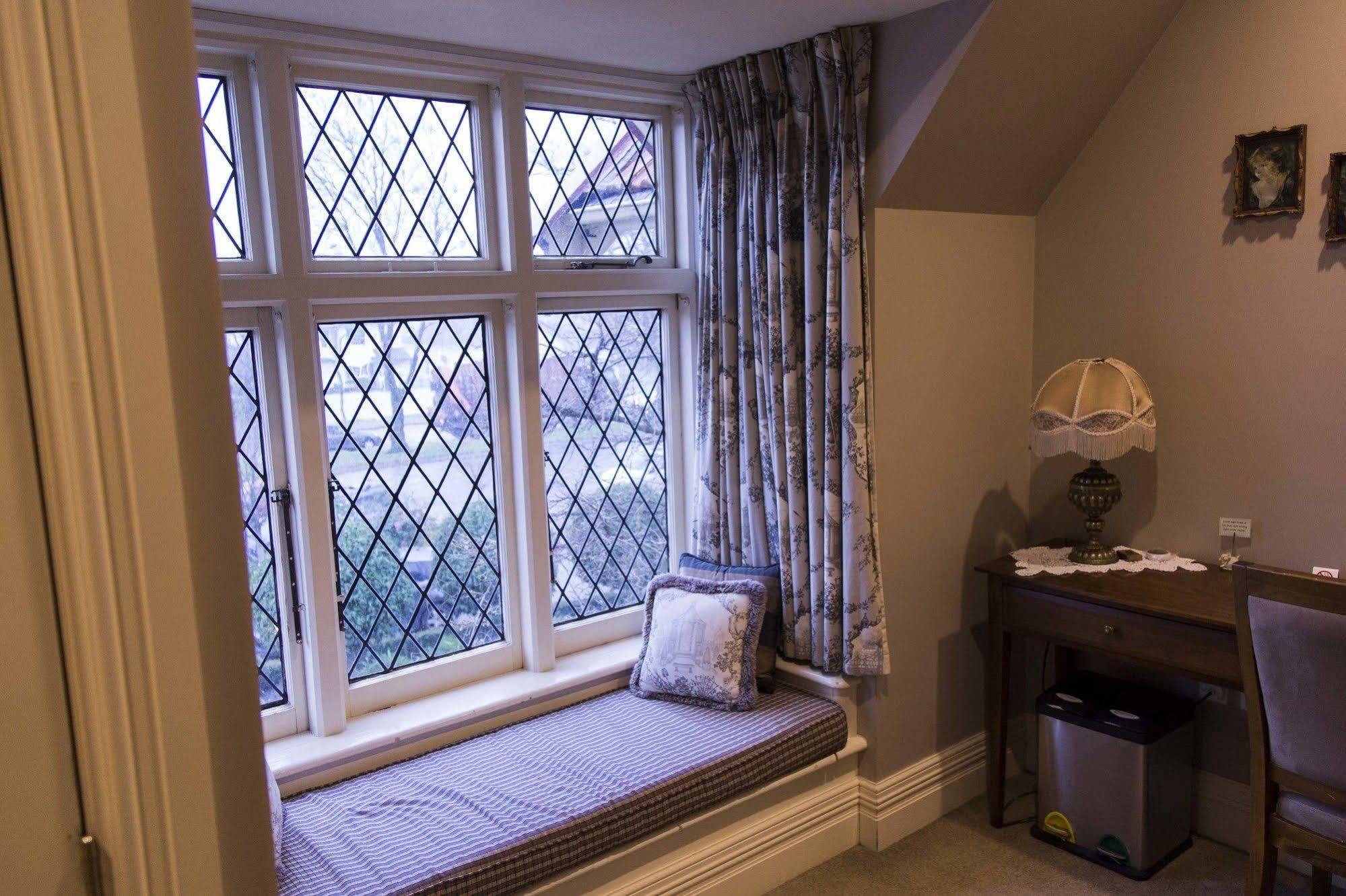 Eliza's Manor Bed & Breakfast Christchurch