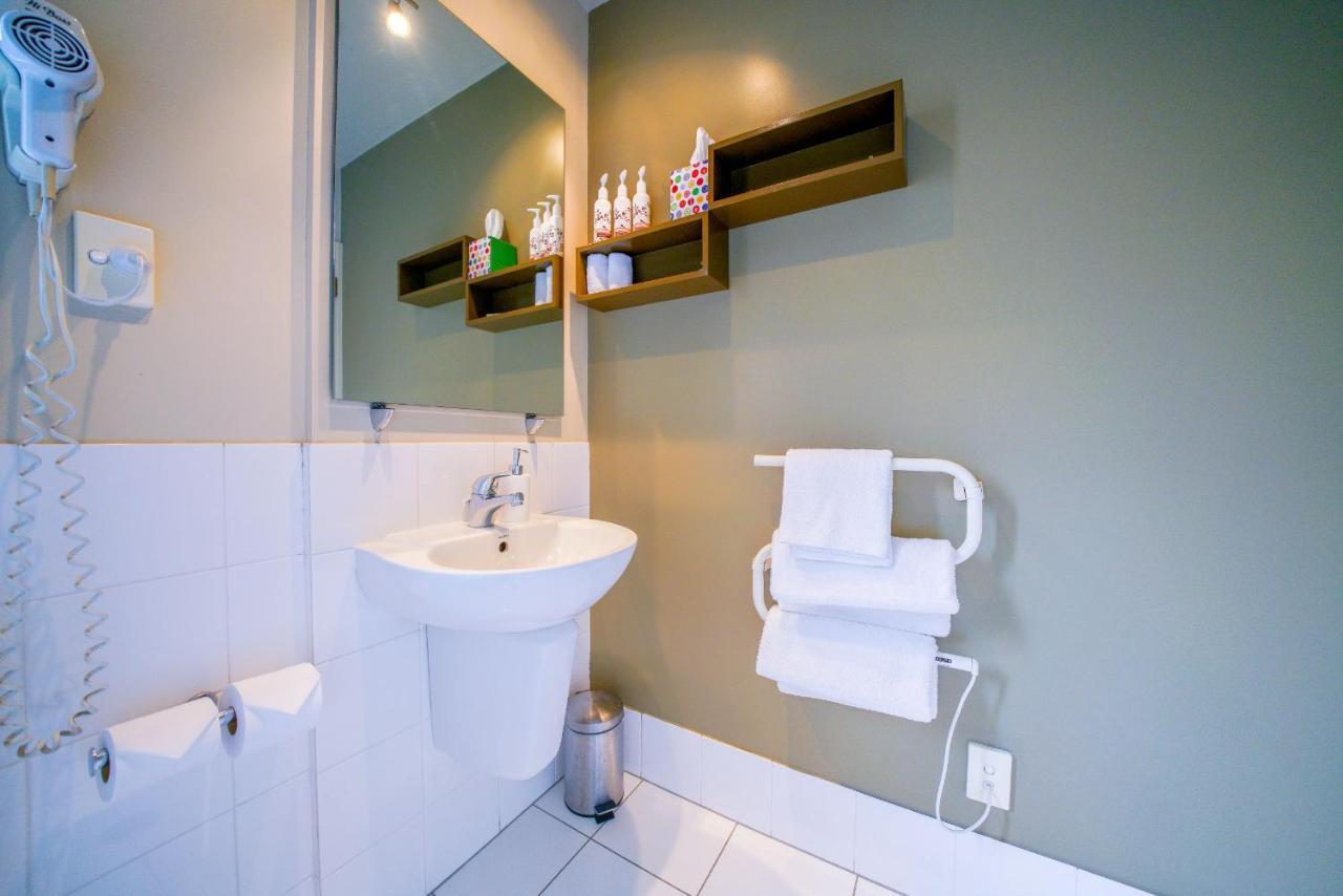 Motel Centrepoint On Colombo 4*