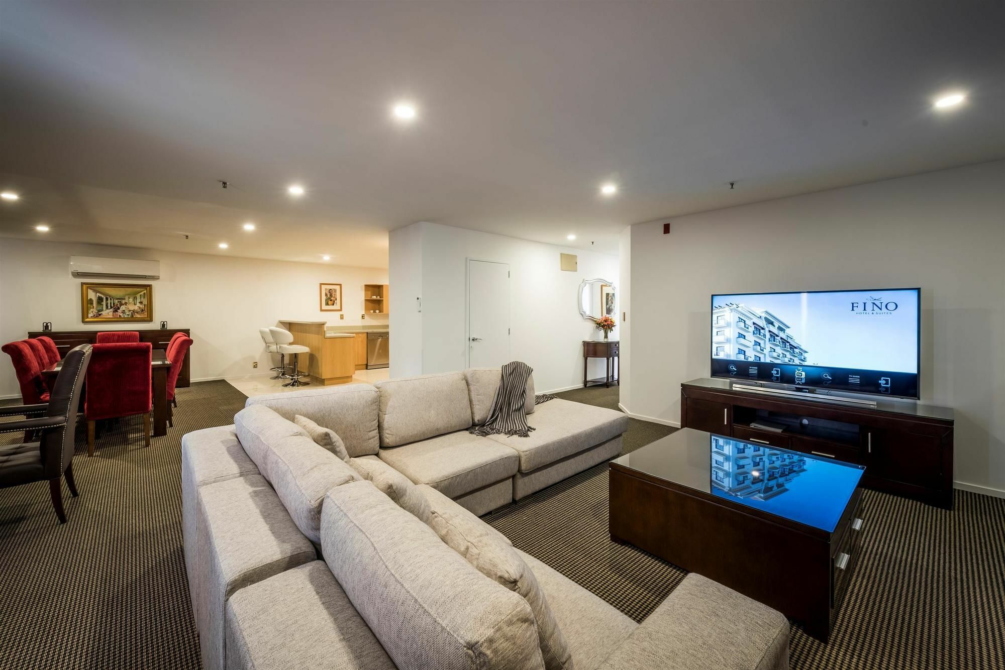 Fino Hotel & Suites Christchurch