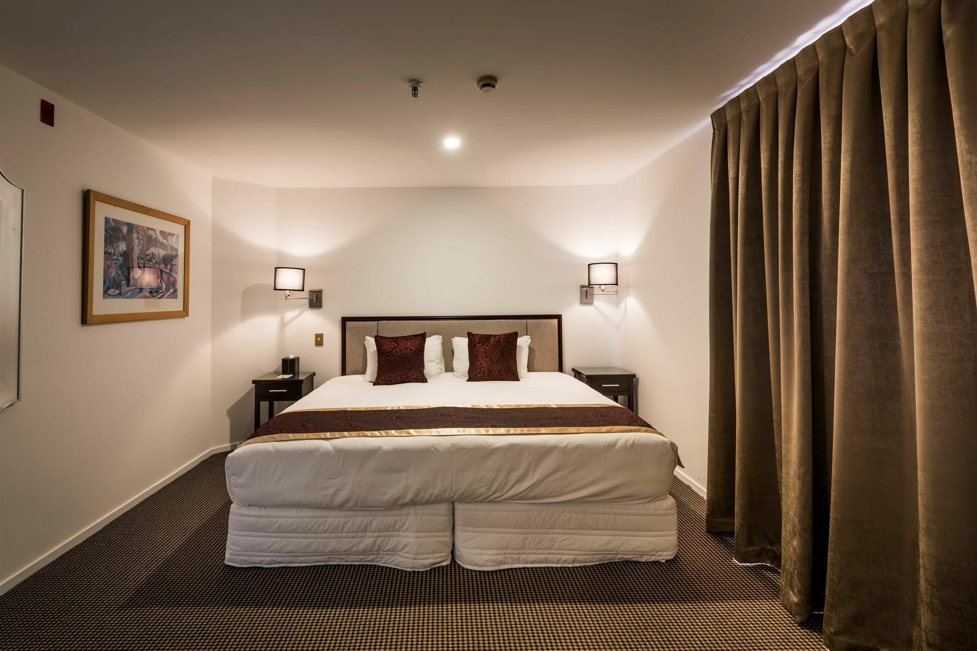 Fino Hotel & Suites Christchurch