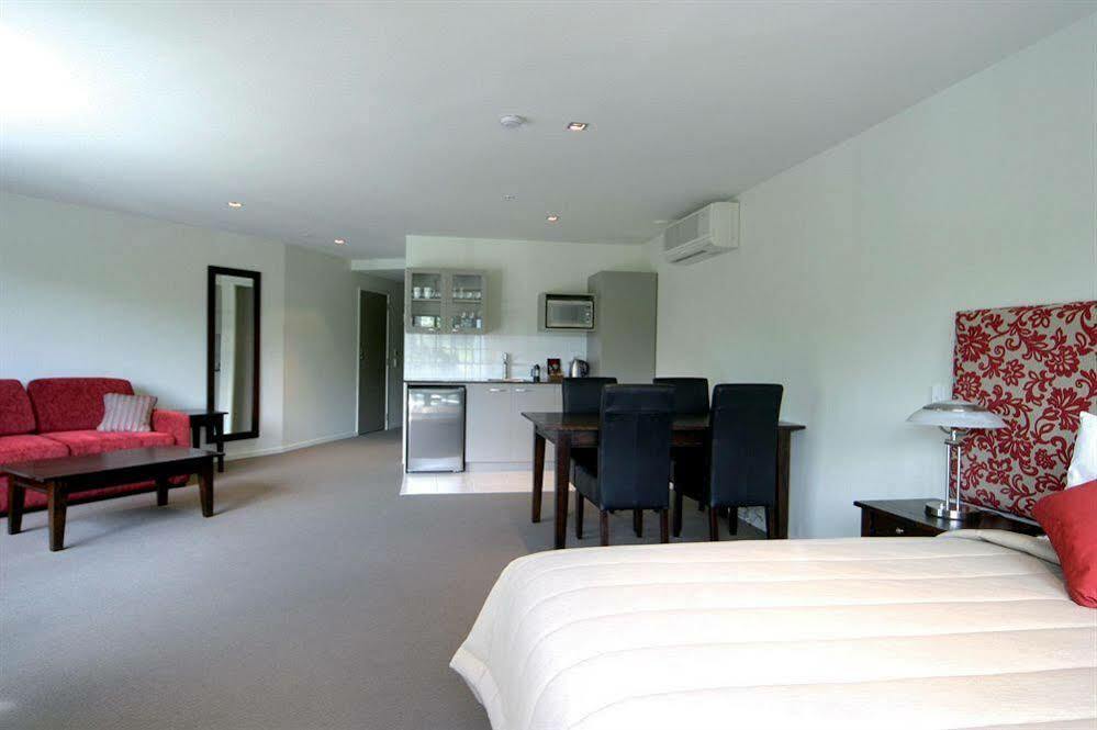 Parkview On Hagley Hotel 4*