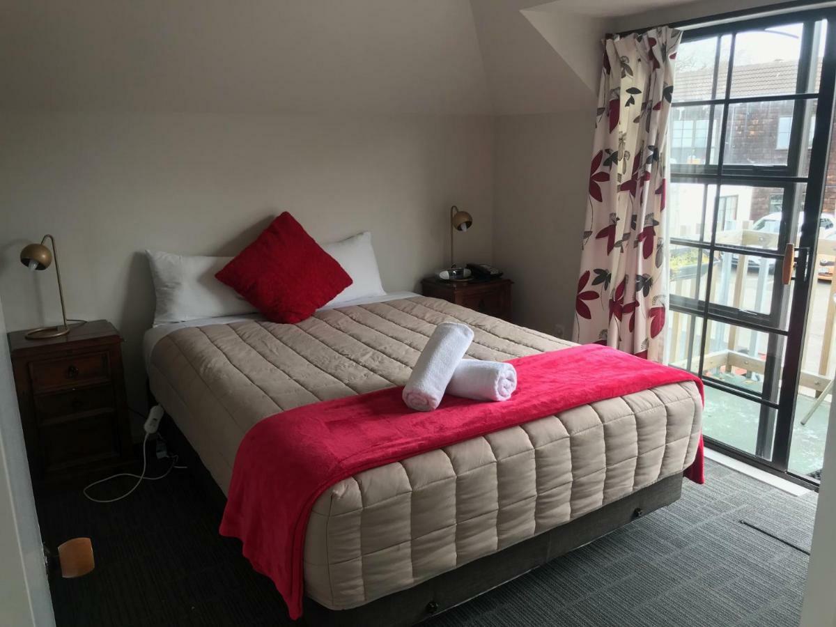 Southern Comfort 3*