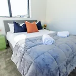 Gateway To Hagley Park - 2 Bed W/Carpark