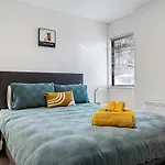 1 Bedroom City Base With Free Car Park