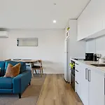 1 Bedroom City Base With Free Car Park