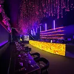 Christchurch City Hotel