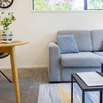 Central City-Urban Oasis 1 Bed 1 Bath W/Sofa Bed