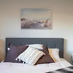 1 Bed Comfort In The Heart Of Chch