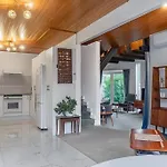Mid-Century By The Beach