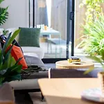 Gateway To Hagley Park - 2 Bed W/Carpark