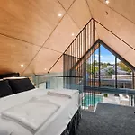 Divine On Derby - Christchurch Holiday Home