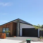 Luxury & Quiet Stay Entire House In Christchurch