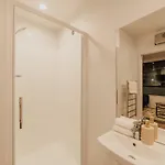 Cashel Grandeur - Luxurious 4-Bedroom Home