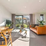 Luxury Apt 2Br W Balcony Parkside Central City