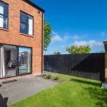 Centrally Located Two Bedroom House With Parking