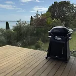 Luxury Retreat With Ocean Views, Sauna & Plunge