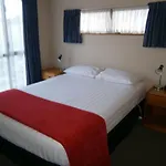 Deans Bush Motel