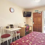 Apollo Motel