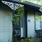 Brockworth Cottage