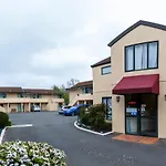 Cherry Tree Lodge Motel