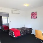 101 Stars Motel