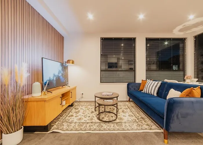 Fitzgerald Focus - Your 1Br Urban Oasis