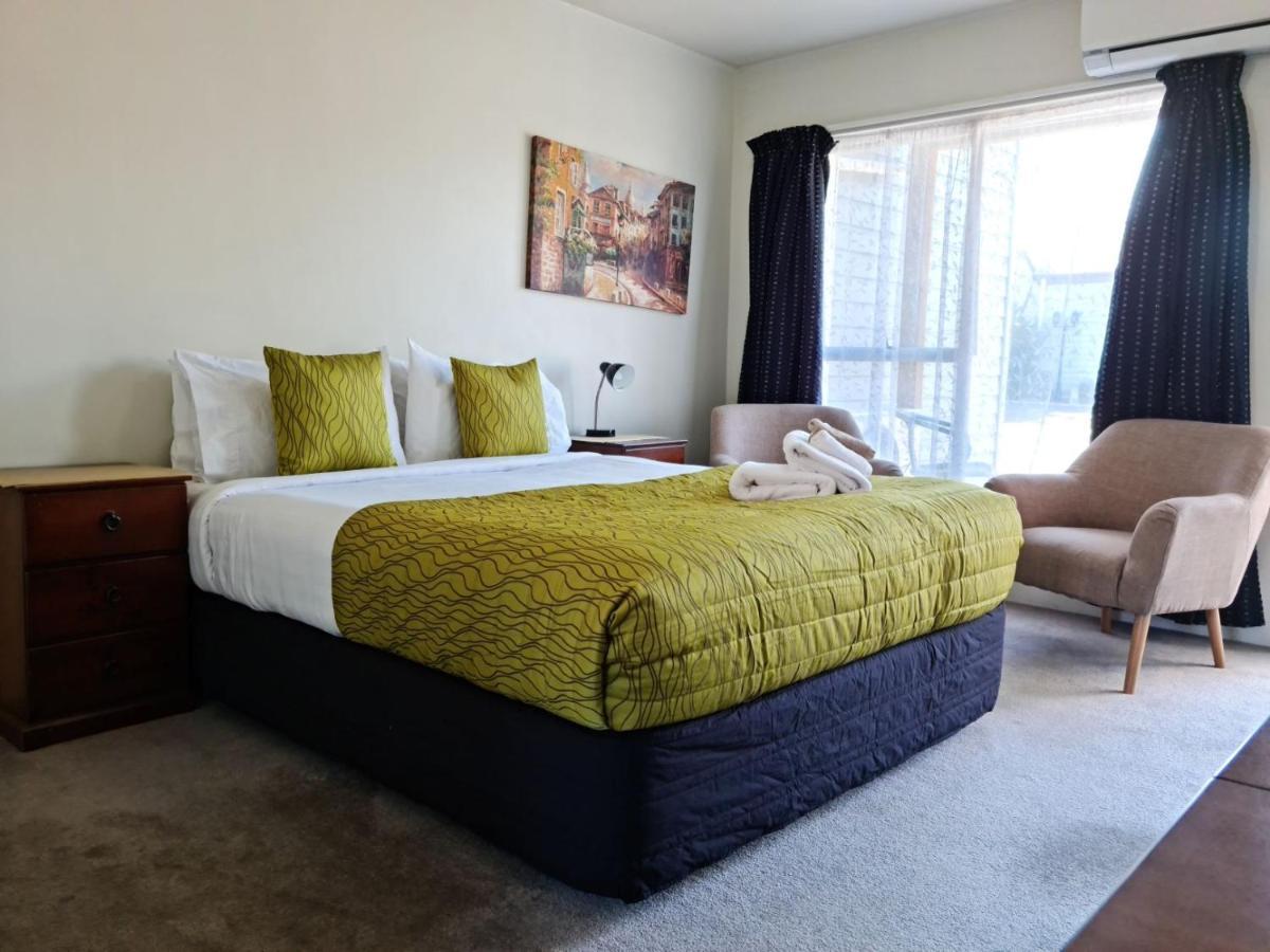 Motel Cranford And 4*