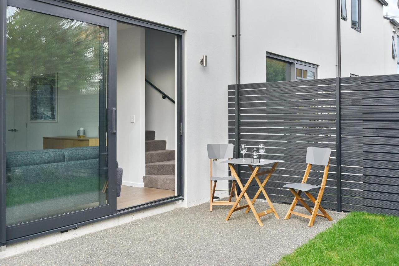 Apartment Salisbury Style - Modern - Homes