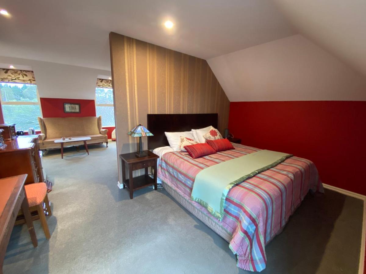 Clearwater Olive Estate Farm stay Christchurch