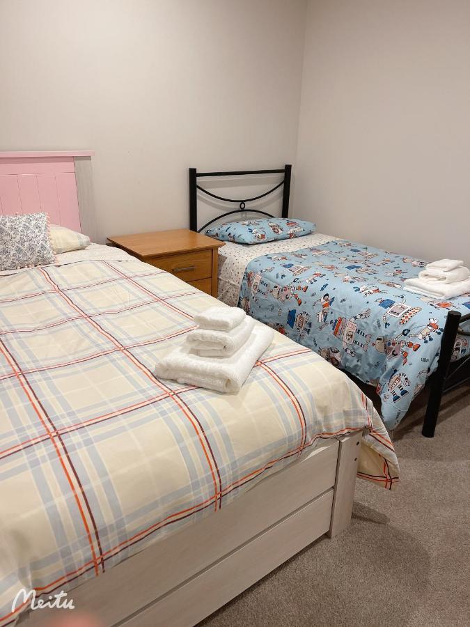 Peaceful Location Close To Airport Christchurch