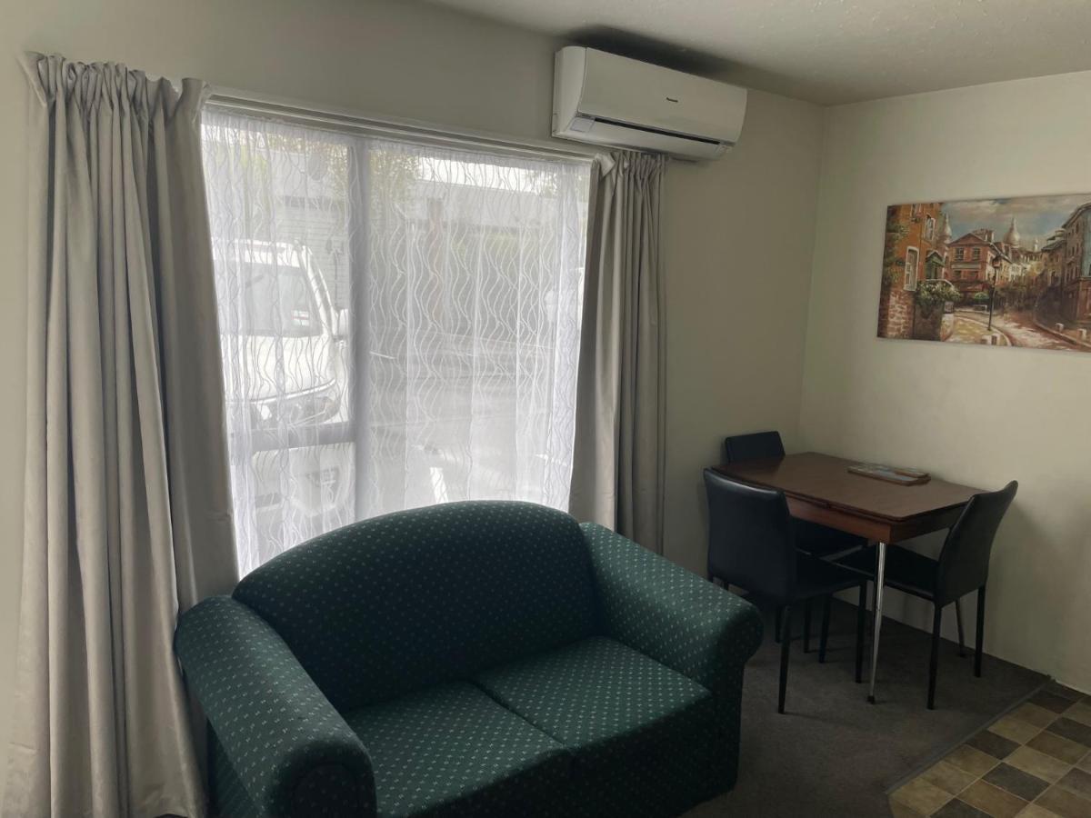 Cranford And 4* Christchurch