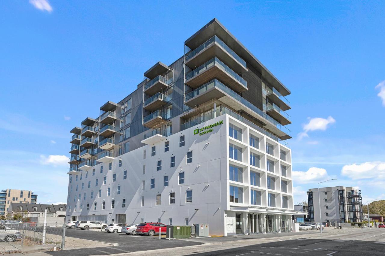 Wyndham Garden Kilmore Street Hotel