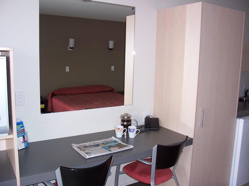 Motel Cranford Oak 4*