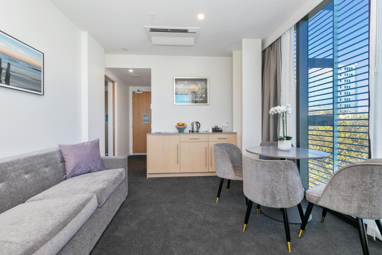Christchurch City Hotel