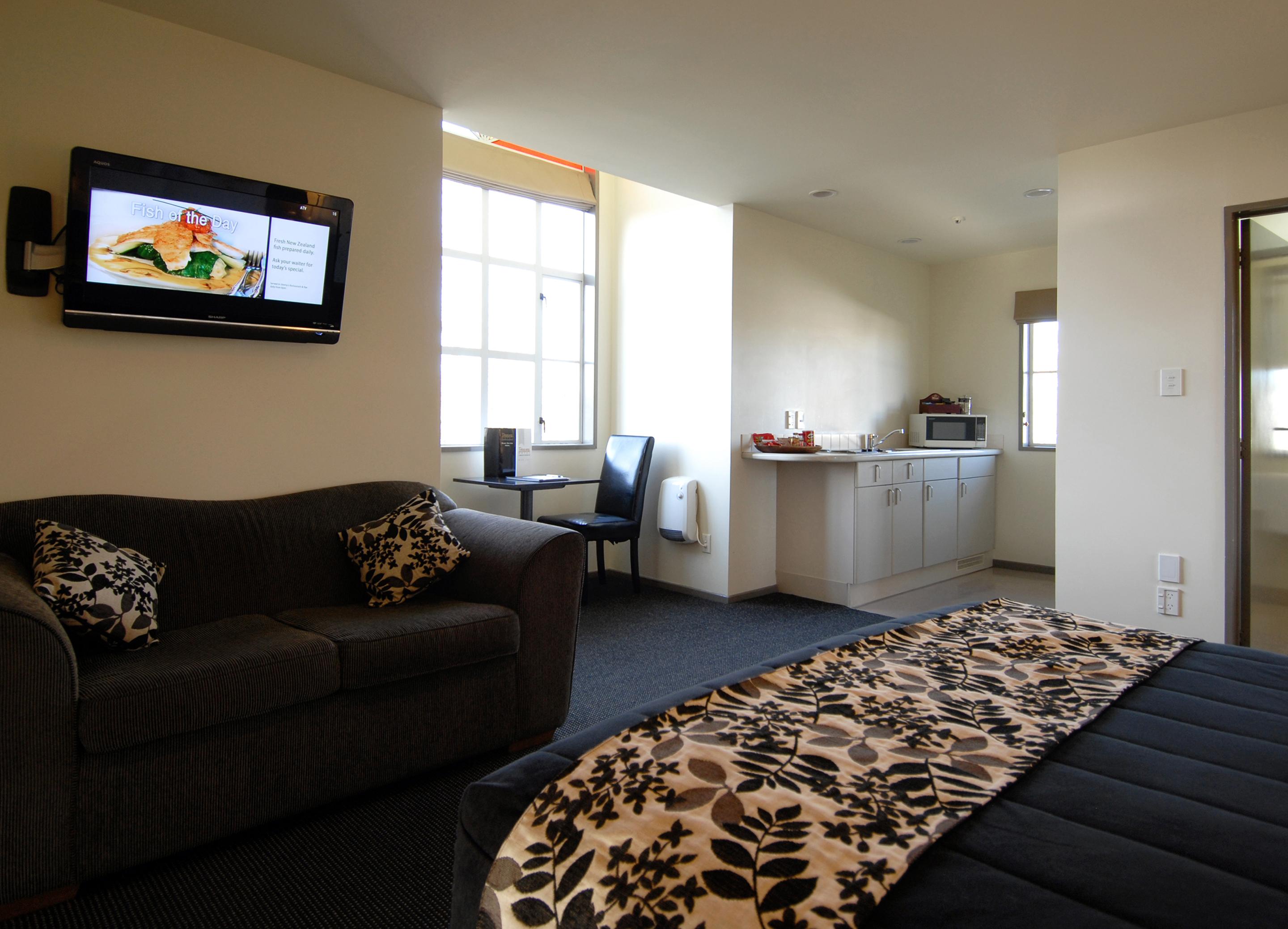Hotel Pavilions 4*