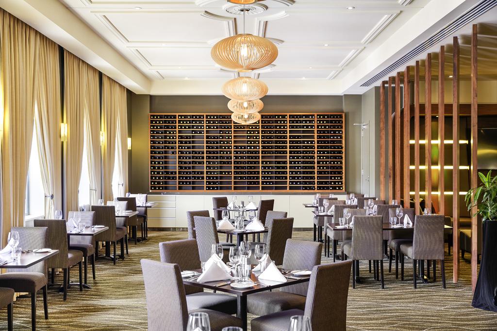 Hotel Novotel Cathedral Square 4*
